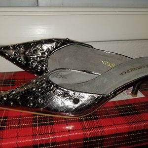 Super cute point toe slip on shoes